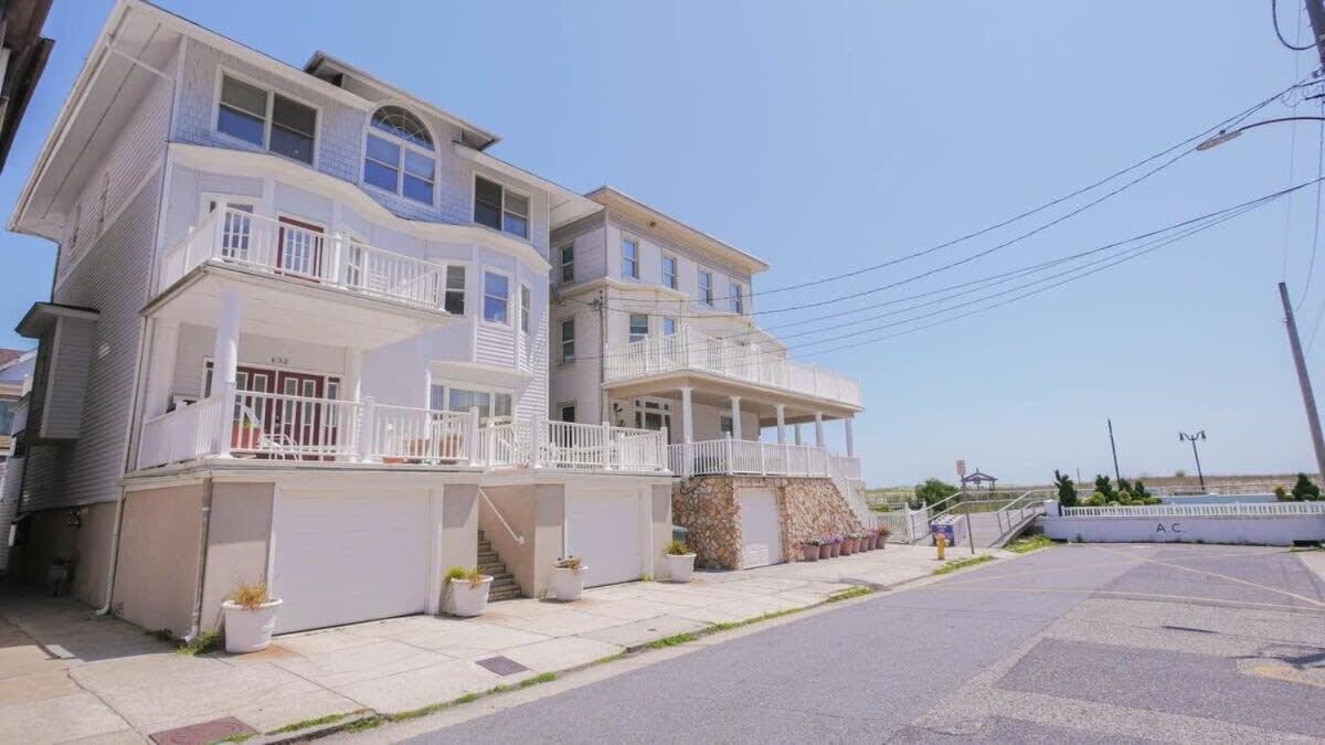 4 000 Sqft Beach Block Oasis - 5 Bedroom * Atlantic City