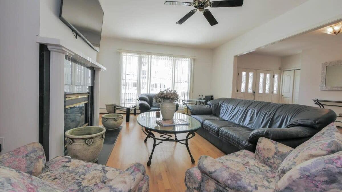 4 000 Sqft Beach Block Oasis - 5 Bedroom Holiday home *
