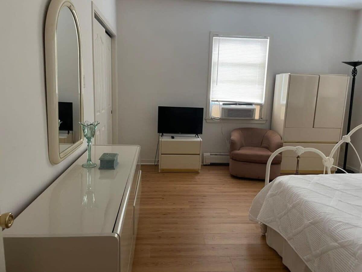 4 000 Sqft Beach Block Oasis - 5 Bedroom * Atlantic City