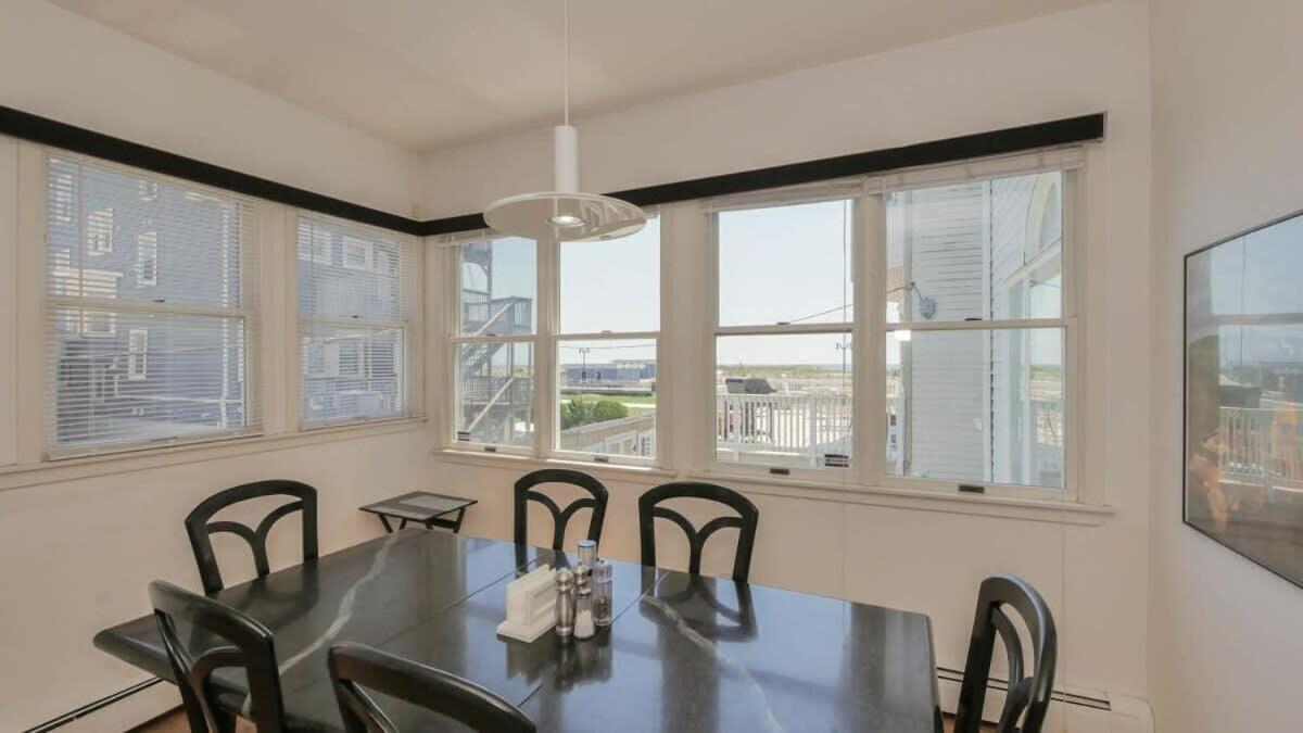 4 000 Sqft Beach Block Oasis - 5 Bedroom Atlantic City