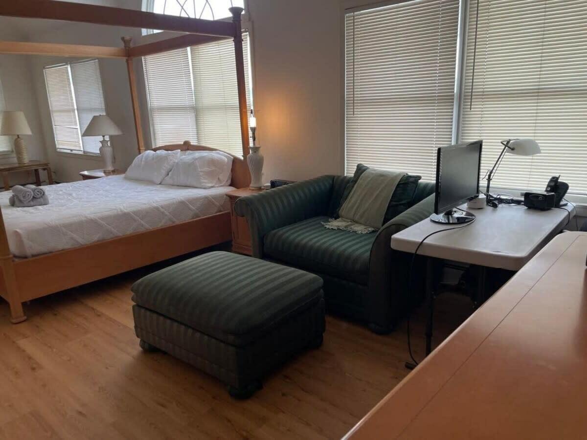 4 000 Sqft Beach Block Oasis - 5 Bedroom Atlantic City